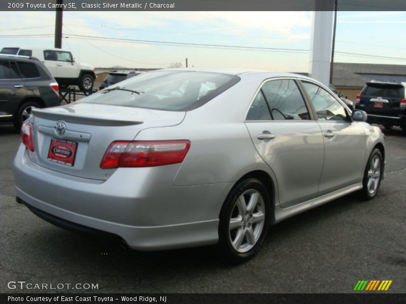 Classic Silver Metallic / Charcoal 2009 Toyota Camry SE