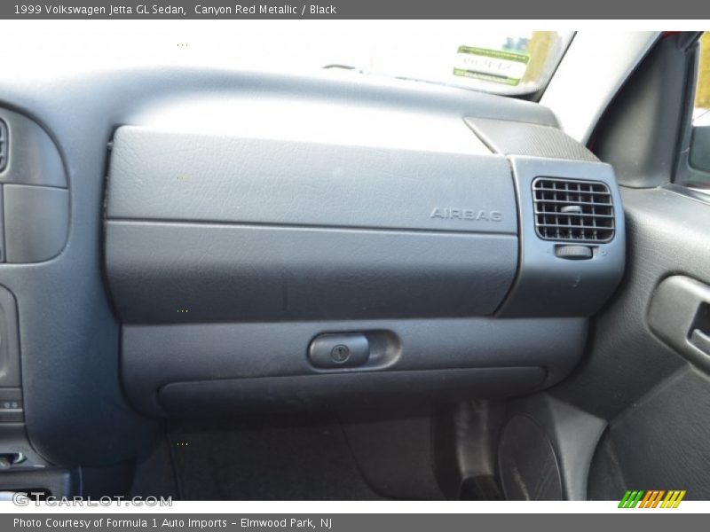 Canyon Red Metallic / Black 1999 Volkswagen Jetta GL Sedan