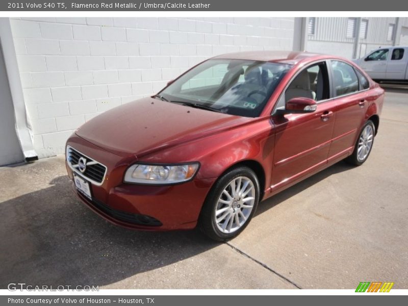 Flamenco Red Metallic / Umbra/Calcite Leather 2011 Volvo S40 T5