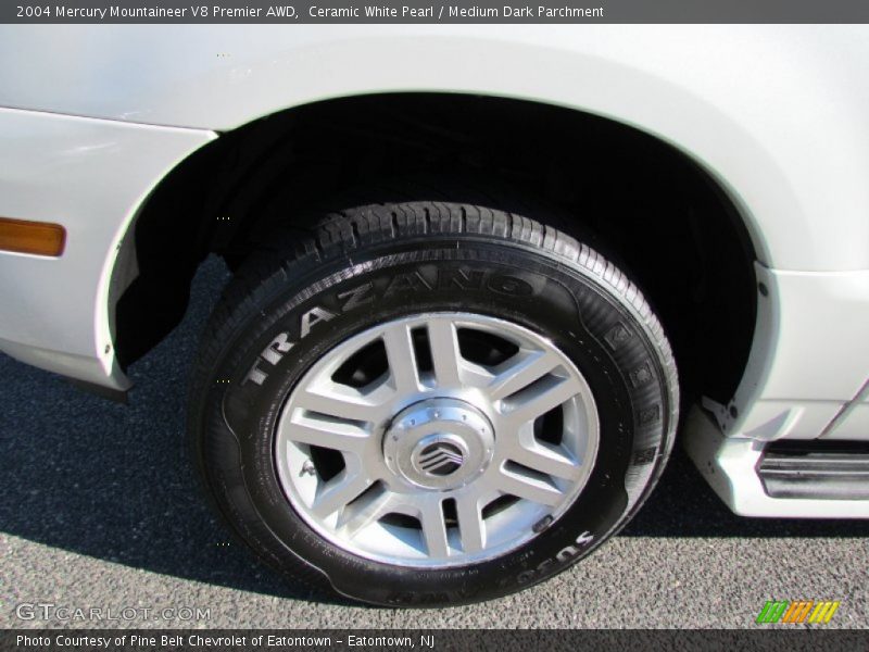 Ceramic White Pearl / Medium Dark Parchment 2004 Mercury Mountaineer V8 Premier AWD