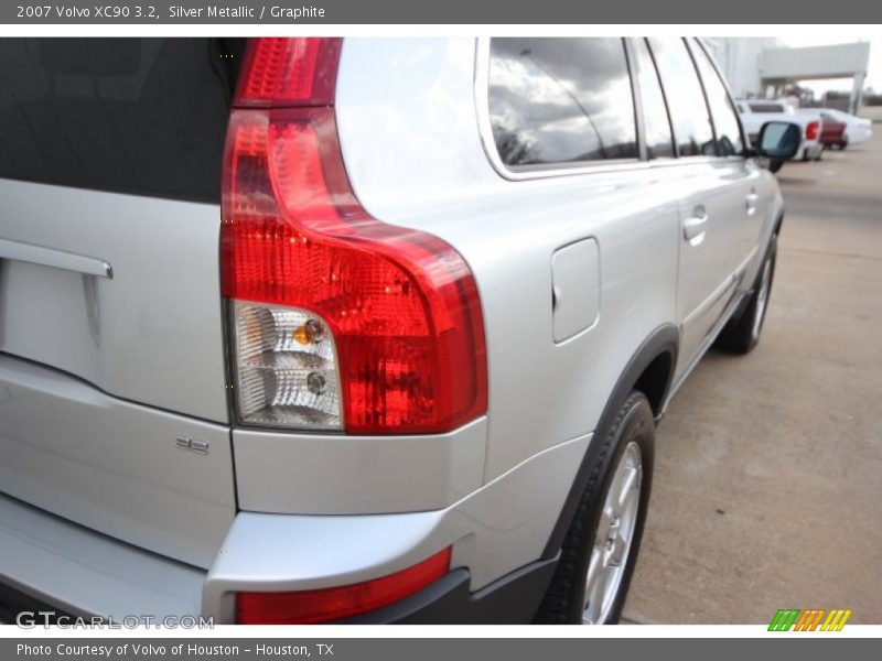 Silver Metallic / Graphite 2007 Volvo XC90 3.2