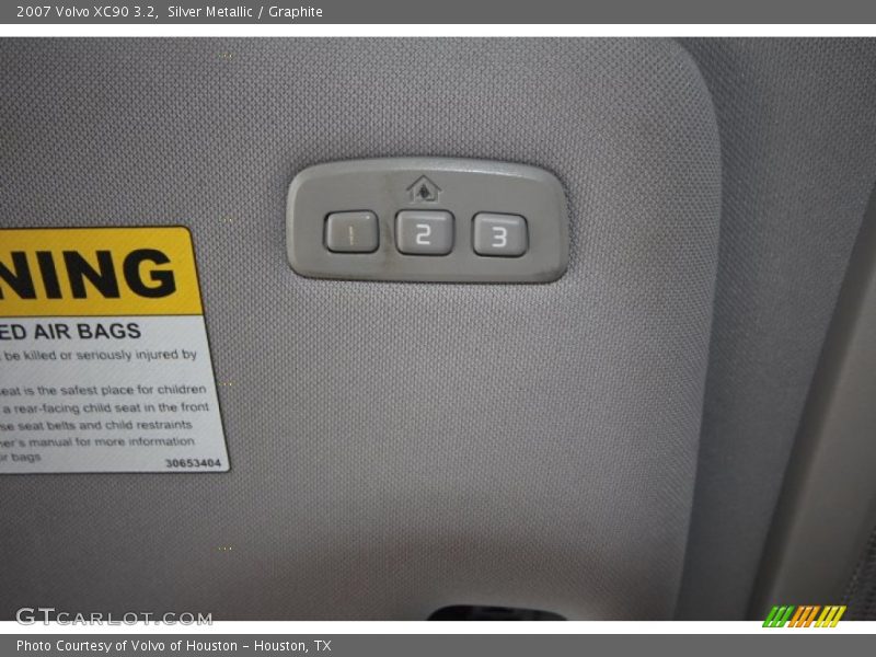 Silver Metallic / Graphite 2007 Volvo XC90 3.2