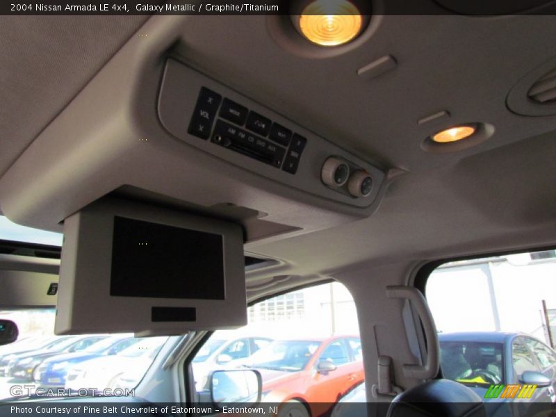 Galaxy Metallic / Graphite/Titanium 2004 Nissan Armada LE 4x4