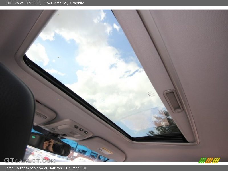 Silver Metallic / Graphite 2007 Volvo XC90 3.2