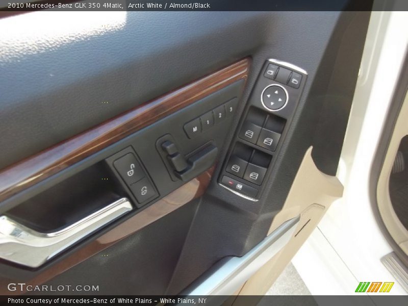 Arctic White / Almond/Black 2010 Mercedes-Benz GLK 350 4Matic