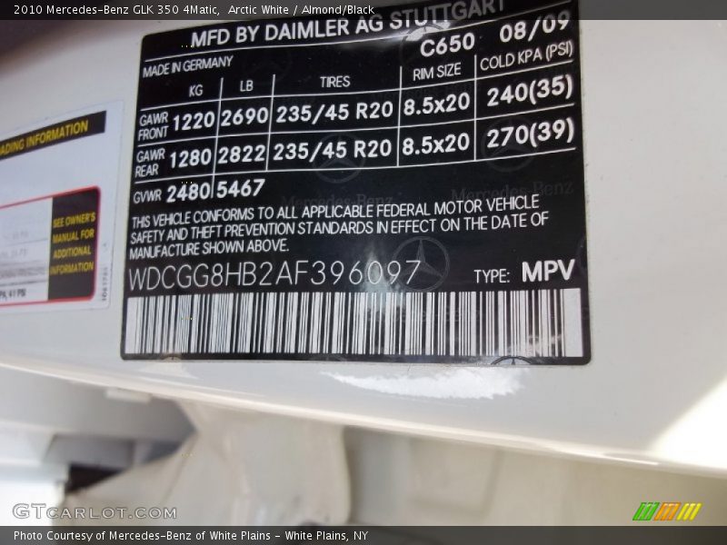 Arctic White / Almond/Black 2010 Mercedes-Benz GLK 350 4Matic