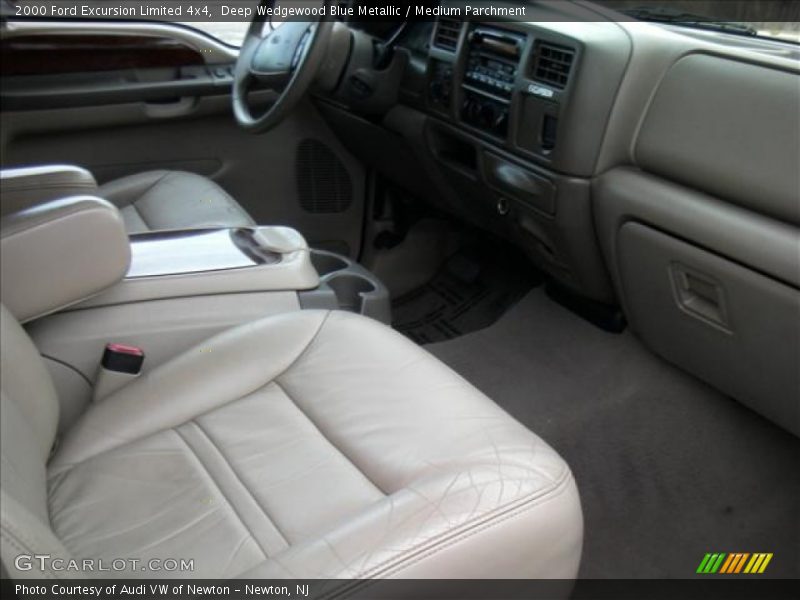 Deep Wedgewood Blue Metallic / Medium Parchment 2000 Ford Excursion Limited 4x4