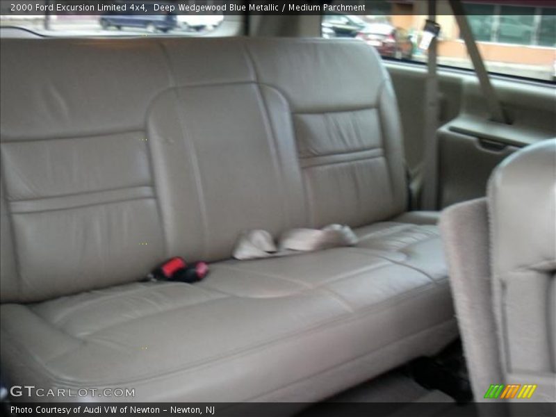 Deep Wedgewood Blue Metallic / Medium Parchment 2000 Ford Excursion Limited 4x4