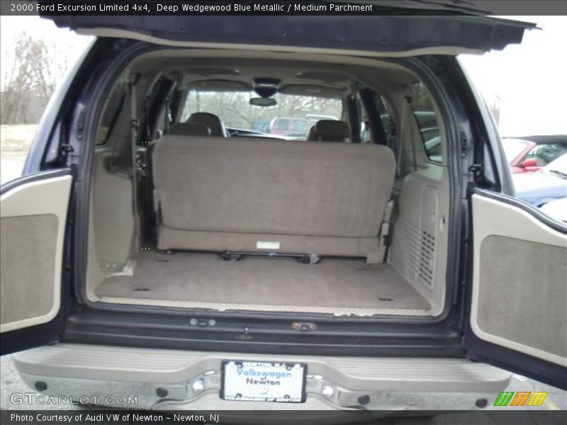 Deep Wedgewood Blue Metallic / Medium Parchment 2000 Ford Excursion Limited 4x4