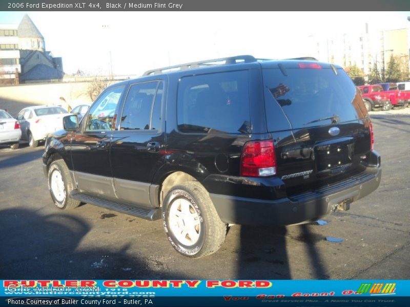 Black / Medium Flint Grey 2006 Ford Expedition XLT 4x4