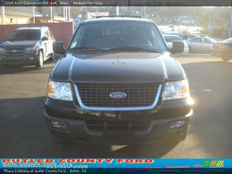 Black / Medium Flint Grey 2006 Ford Expedition XLT 4x4