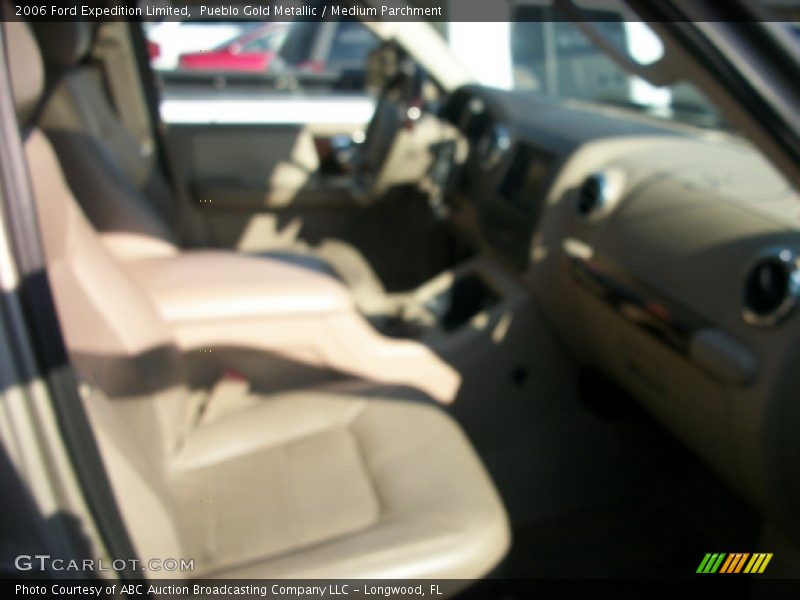 Pueblo Gold Metallic / Medium Parchment 2006 Ford Expedition Limited