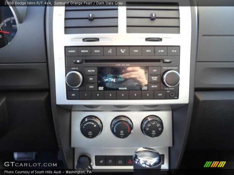 Controls of 2008 Nitro R/T 4x4