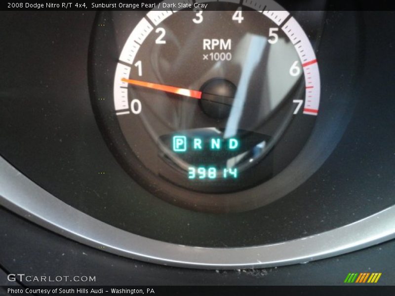 Sunburst Orange Pearl / Dark Slate Gray 2008 Dodge Nitro R/T 4x4