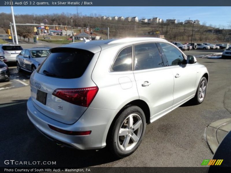 Ice Silver Metallic / Black 2011 Audi Q5 3.2 quattro