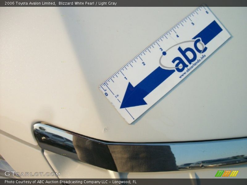 Blizzard White Pearl / Light Gray 2006 Toyota Avalon Limited