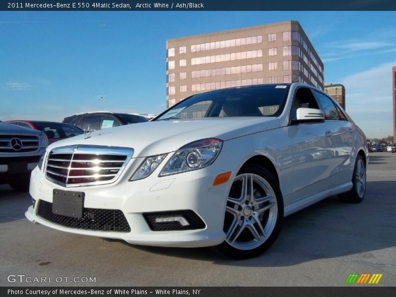 Arctic White / Ash/Black 2011 Mercedes-Benz E 550 4Matic Sedan