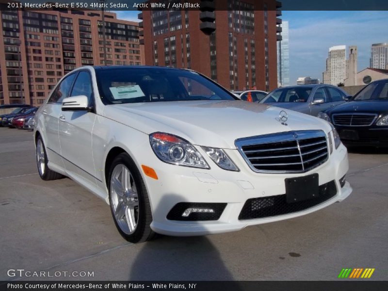 Arctic White / Ash/Black 2011 Mercedes-Benz E 550 4Matic Sedan