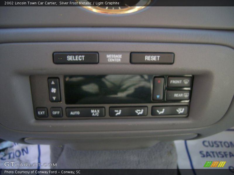 Silver Frost Metallic / Light Graphite 2002 Lincoln Town Car Cartier