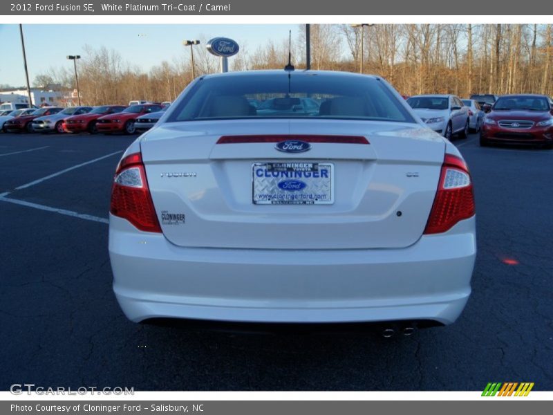 White Platinum Tri-Coat / Camel 2012 Ford Fusion SE