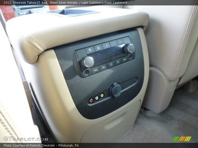 Sheer Silver Metallic / Light Cashmere/Dark Cashmere 2011 Chevrolet Tahoe LT 4x4
