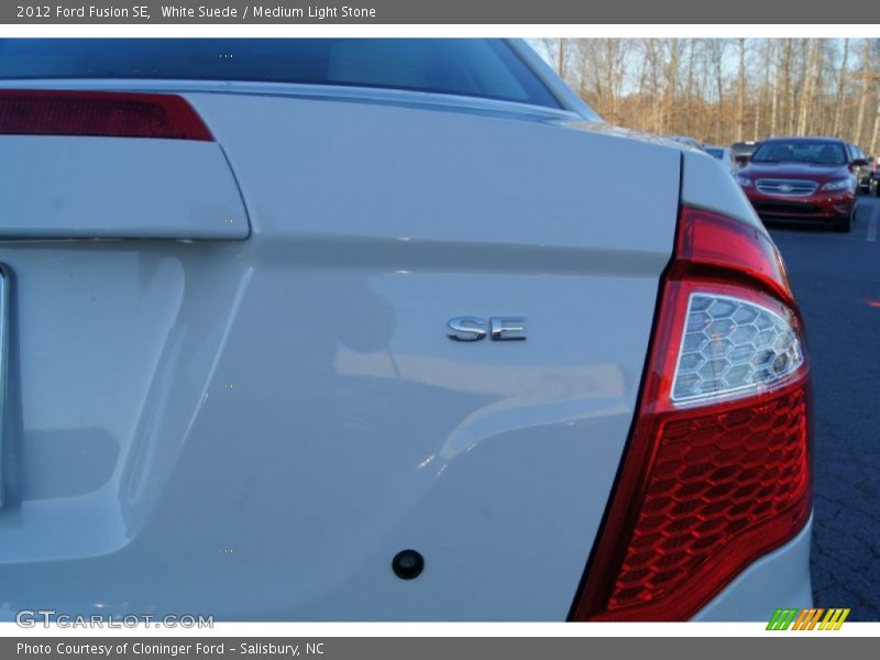 White Suede / Medium Light Stone 2012 Ford Fusion SE