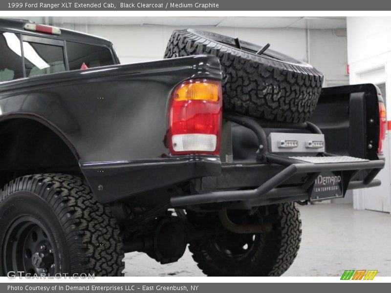 Black Clearcoat / Medium Graphite 1999 Ford Ranger XLT Extended Cab