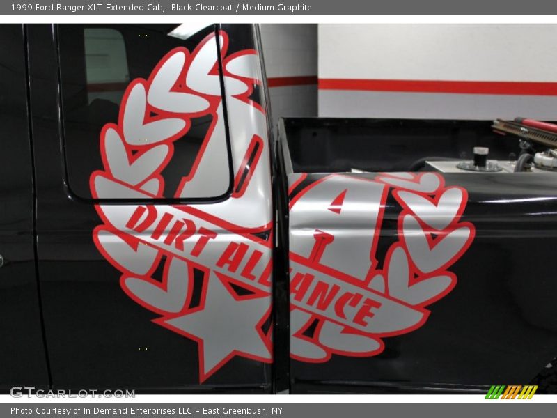 Black Clearcoat / Medium Graphite 1999 Ford Ranger XLT Extended Cab