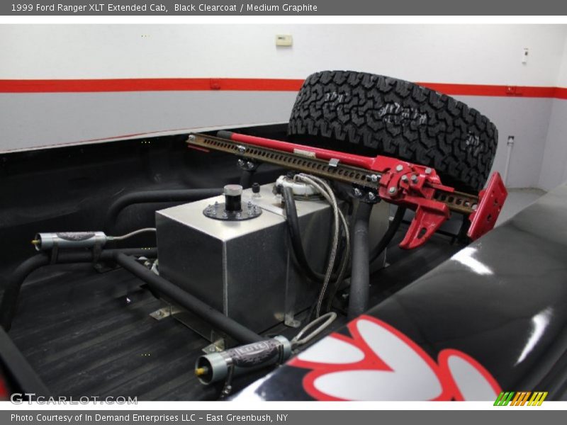 Offroad fuelcell and jack - 1999 Ford Ranger XLT Extended Cab