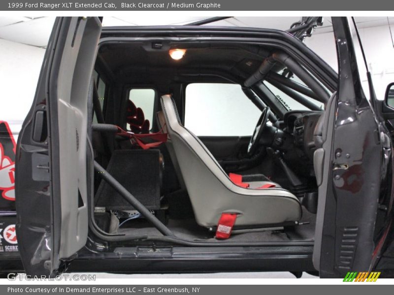 Custom interior for offroad racing - 1999 Ford Ranger XLT Extended Cab