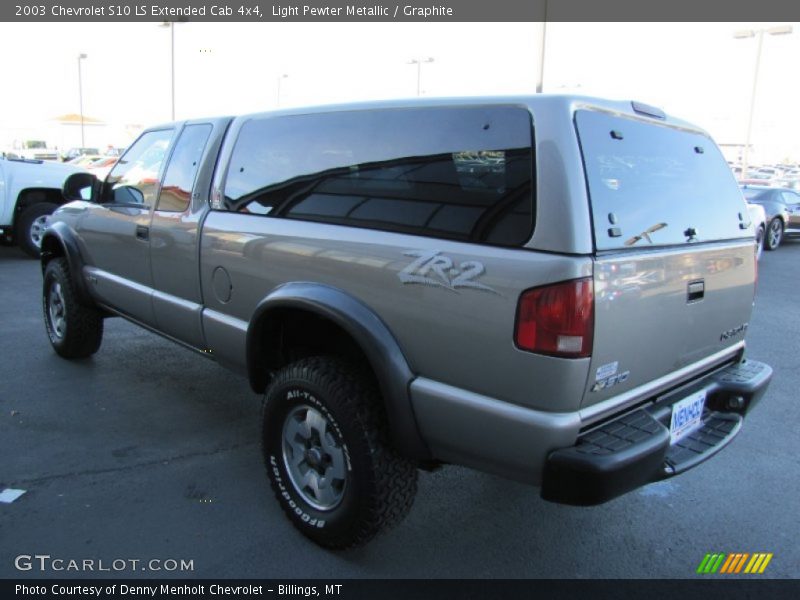 Light Pewter Metallic / Graphite 2003 Chevrolet S10 LS Extended Cab 4x4