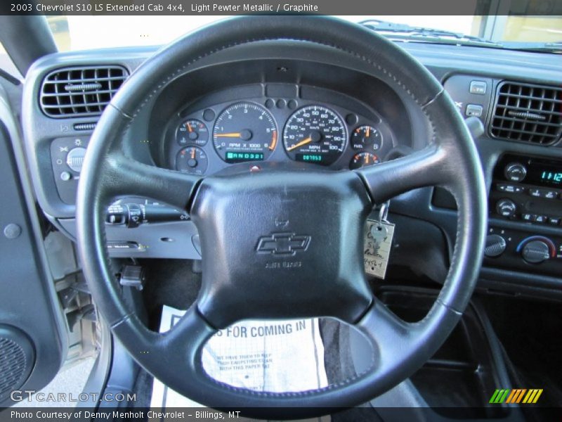 Light Pewter Metallic / Graphite 2003 Chevrolet S10 LS Extended Cab 4x4