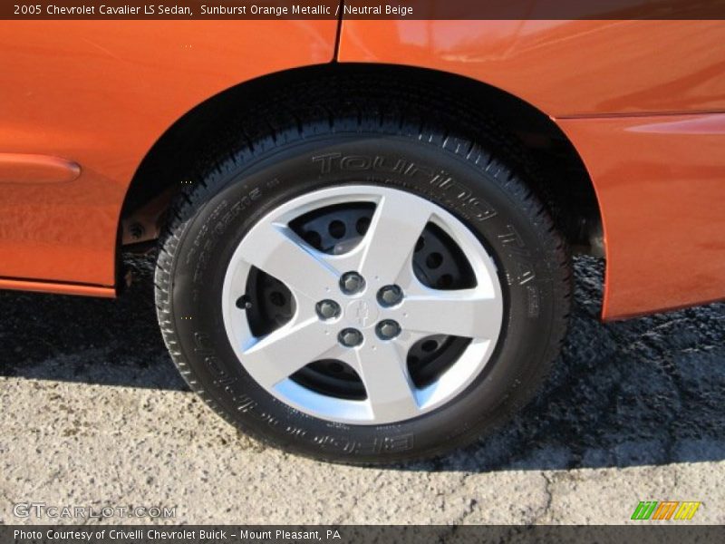  2005 Cavalier LS Sedan Wheel