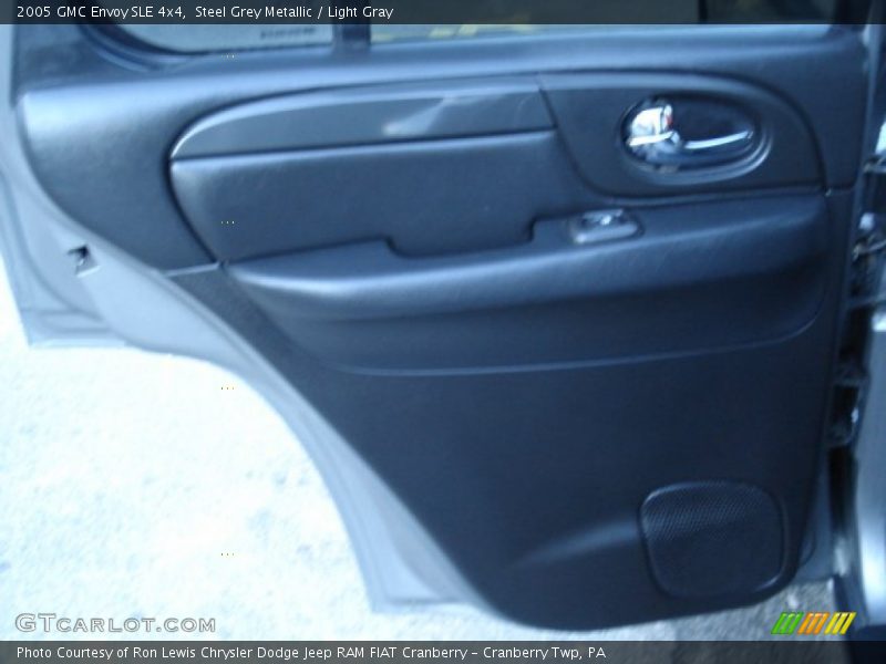 Steel Grey Metallic / Light Gray 2005 GMC Envoy SLE 4x4