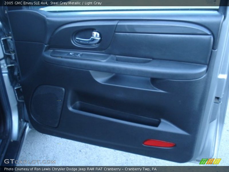 Steel Grey Metallic / Light Gray 2005 GMC Envoy SLE 4x4