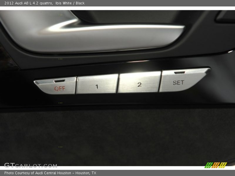 Ibis White / Black 2012 Audi A8 L 4.2 quattro