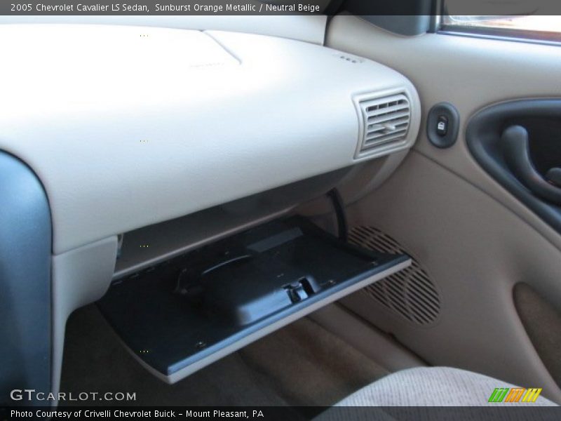 Sunburst Orange Metallic / Neutral Beige 2005 Chevrolet Cavalier LS Sedan