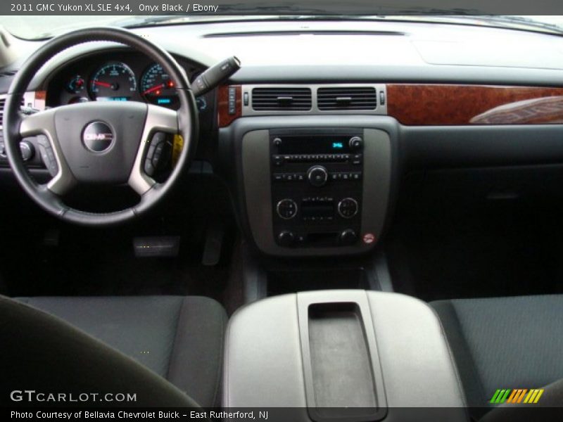 Onyx Black / Ebony 2011 GMC Yukon XL SLE 4x4