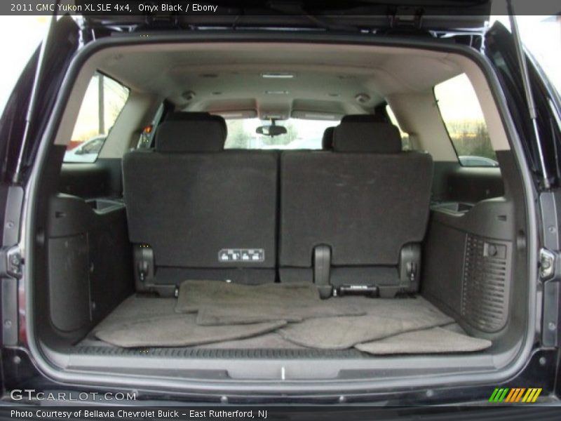 Onyx Black / Ebony 2011 GMC Yukon XL SLE 4x4