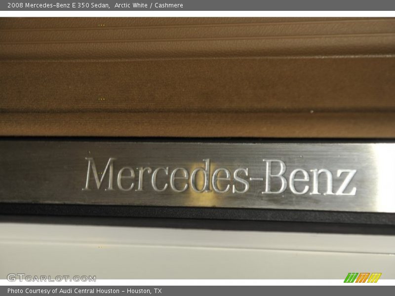 Arctic White / Cashmere 2008 Mercedes-Benz E 350 Sedan