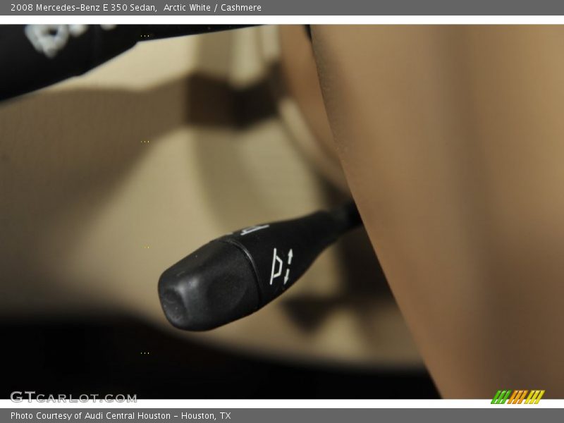 Arctic White / Cashmere 2008 Mercedes-Benz E 350 Sedan