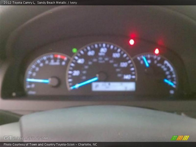 Sandy Beach Metallic / Ivory 2012 Toyota Camry L