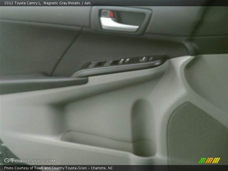 Magnetic Gray Metallic / Ash 2012 Toyota Camry L