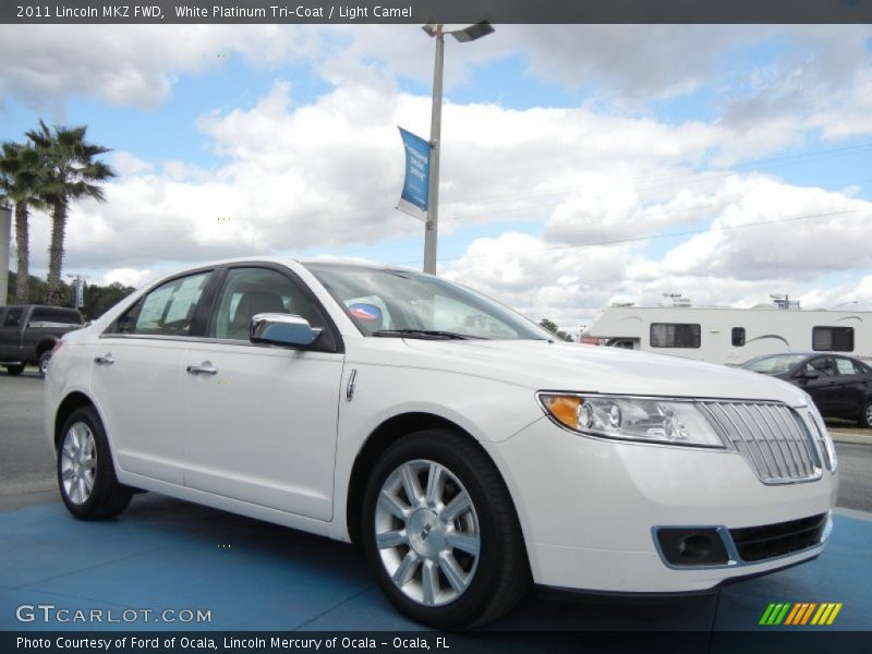 White Platinum Tri-Coat / Light Camel 2011 Lincoln MKZ FWD