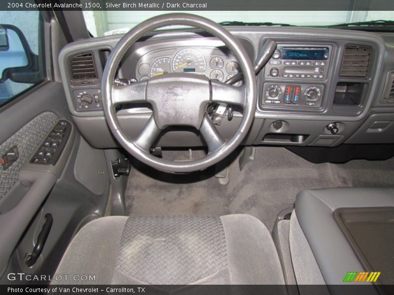 Silver Birch Metallic / Dark Charcoal 2004 Chevrolet Avalanche 1500