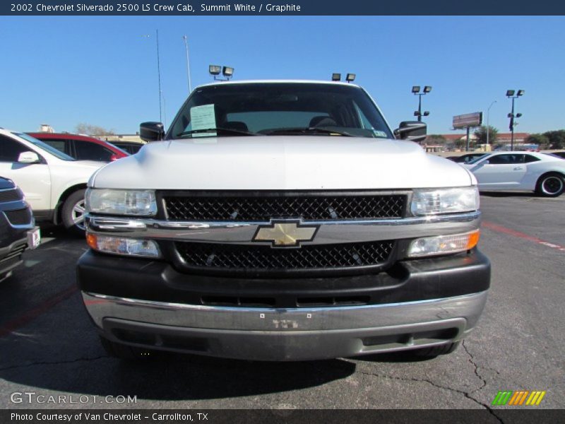 Summit White / Graphite 2002 Chevrolet Silverado 2500 LS Crew Cab