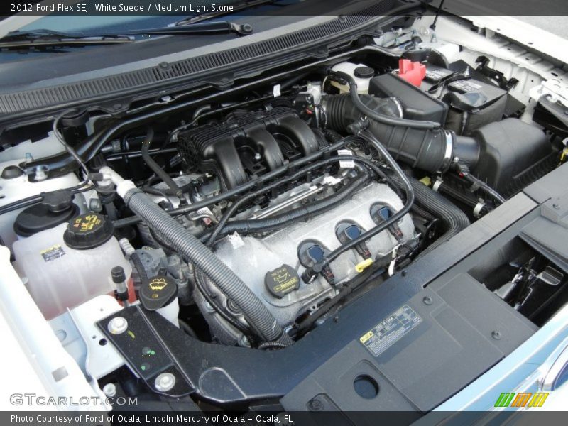 White Suede / Medium Light Stone 2012 Ford Flex SE
