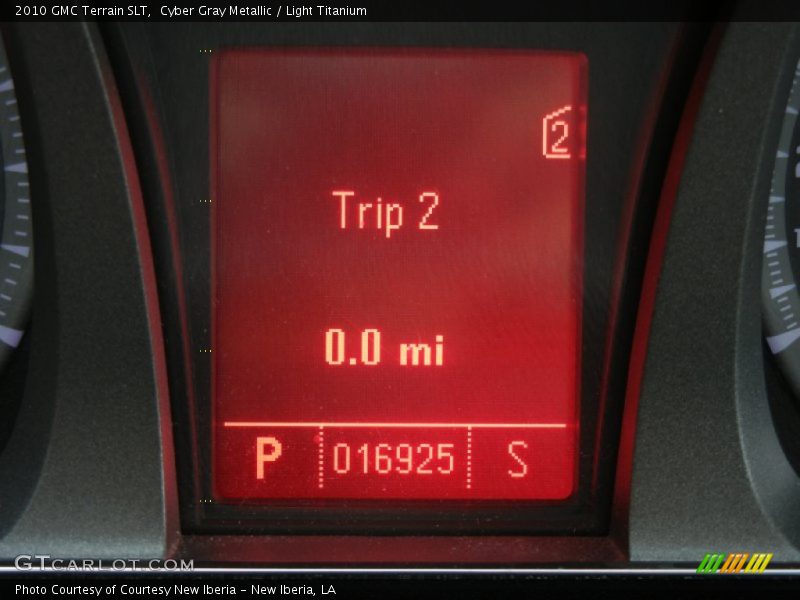 Cyber Gray Metallic / Light Titanium 2010 GMC Terrain SLT
