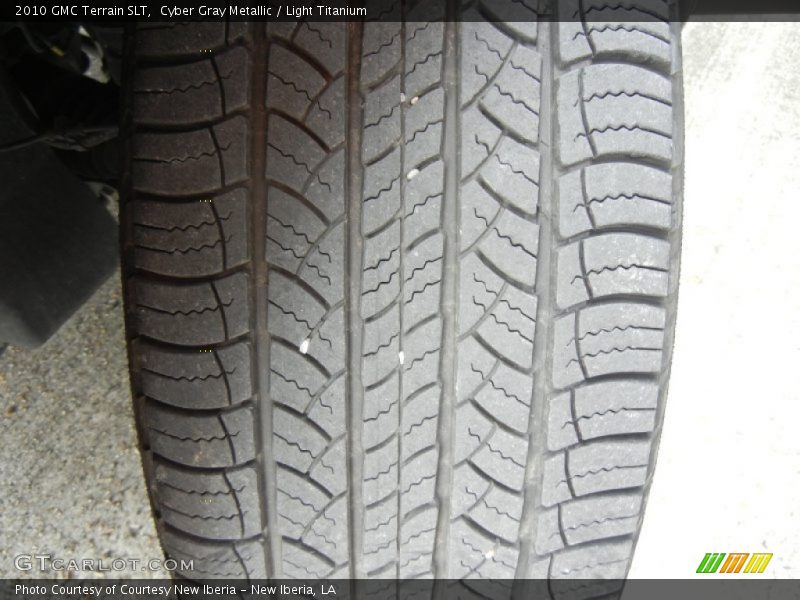 Cyber Gray Metallic / Light Titanium 2010 GMC Terrain SLT