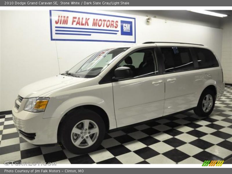 Stone White / Dark Slate Gray/Light Shale 2010 Dodge Grand Caravan SE